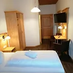 Altwirt Sachsenkam